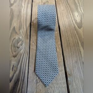 Kenneth Roberts Platinum Tie